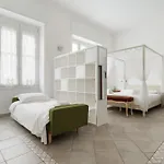 Charming Near M1 Loreto And Iconic Tram 1 To Center