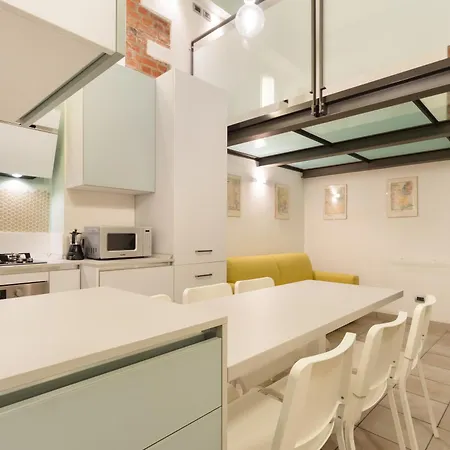Charming Near M1 Loreto And Iconic Tram 1 To Center Appartamento *
