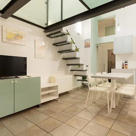 Charming Near M1 Loreto And Iconic Tram 1 To Center Apartmán